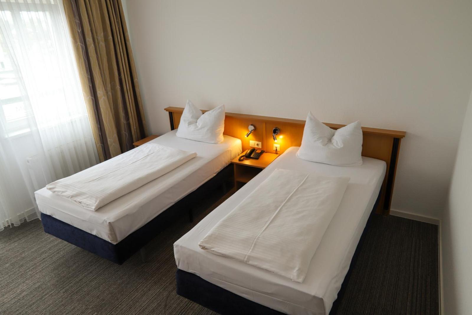 Hotel Am Suedtor Бакнанг Экстерьер фото