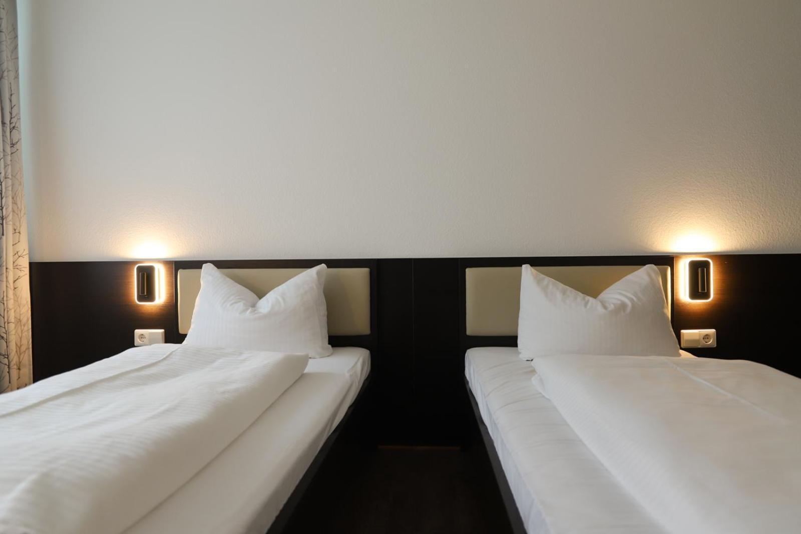 Hotel Am Suedtor Бакнанг Экстерьер фото