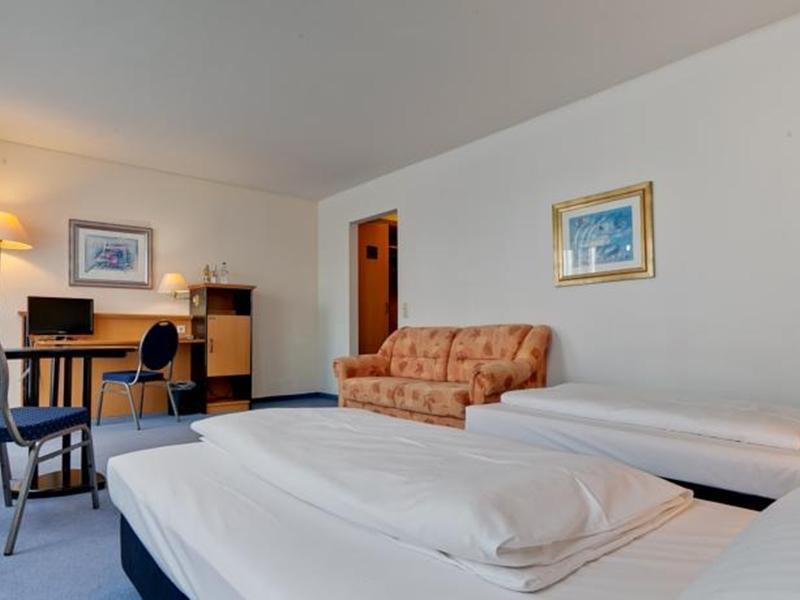 Hotel Am Suedtor Бакнанг Экстерьер фото